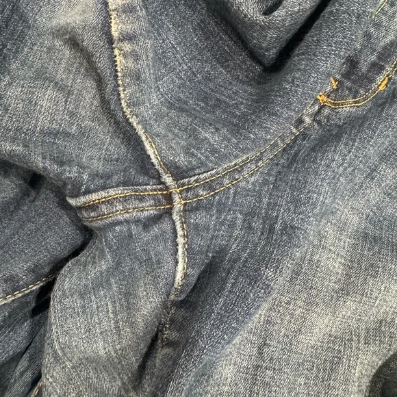 Old Navy Women's Straight Leg Blue Jeans - Picture 10 of 11